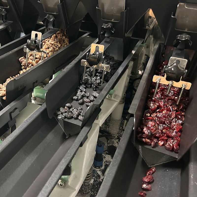 Μηχανή Συσκευασίας Προκατασκευασμένων Σακουλών για Τροφή Πουλιών, Μηχανή Συσκευασίας Τροφής Σκύλων, Τροφής Γάτας, Πολυλειτουργικός Εξοπλισμός Συσκευασίας Κόκκων, Μηχανή Ζύγισης Πολλαπλών Κεφαλών