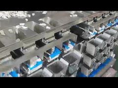 Ζυγιστική και συσκευαστική μηχανή φρέσκων τροφίμων 3 επιπέδων 8 κεφαλών, τύπου σακούλας μαξιλαριού με πτερύγιο καρχαρία